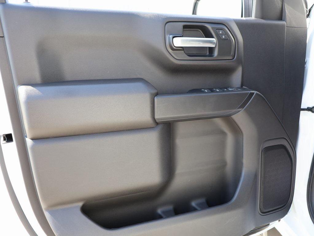 used 2025 GMC Sierra 1500 car, priced at $37,269