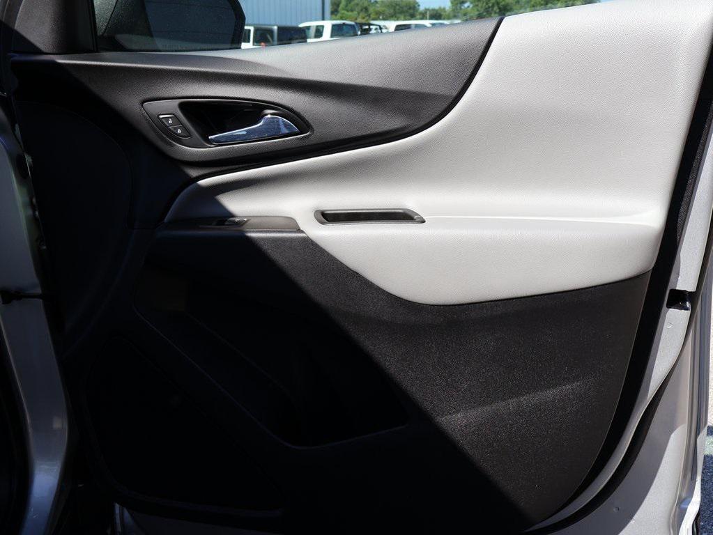 used 2021 Chevrolet Equinox car, priced at $16,599