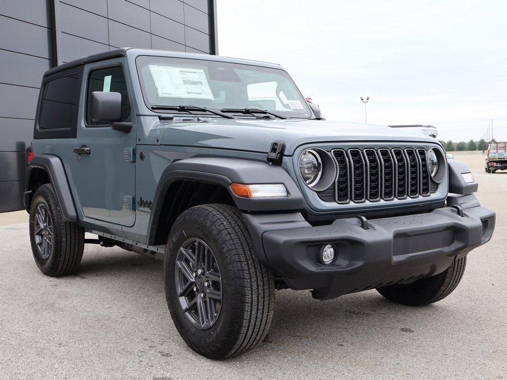 new 2026 Jeep Wrangler car, priced at $47,619