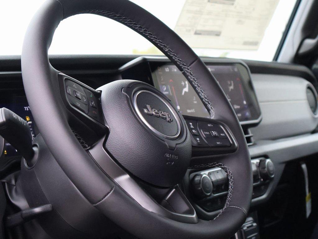 new 2026 Jeep Wrangler car, priced at $47,619