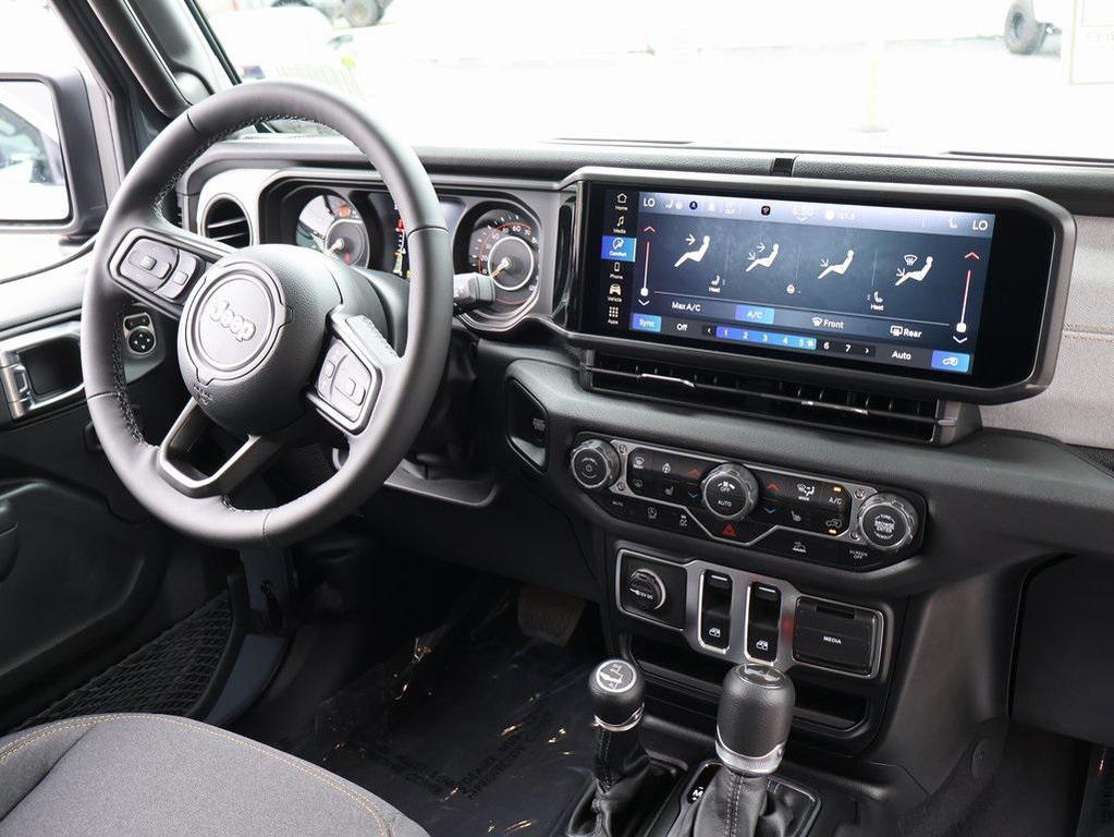 new 2026 Jeep Wrangler car, priced at $47,619