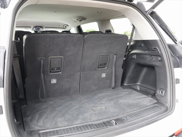 used 2023 Jeep Grand Cherokee L car, priced at $30,299
