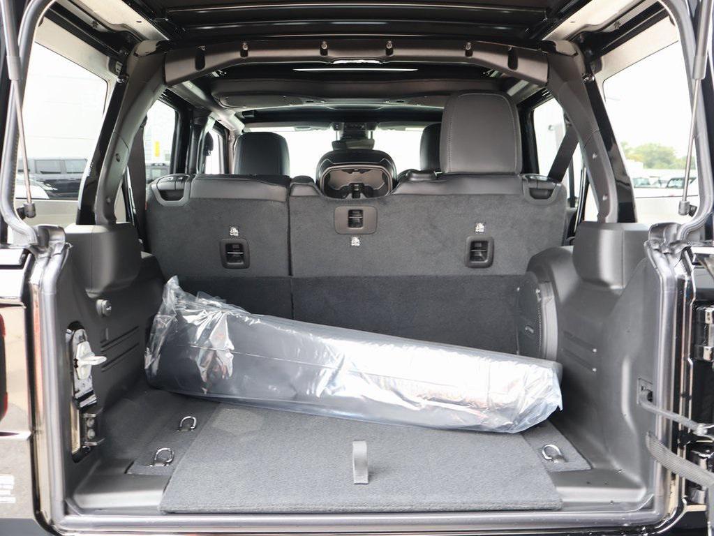 new 2025 Jeep Wrangler car, priced at $52,726