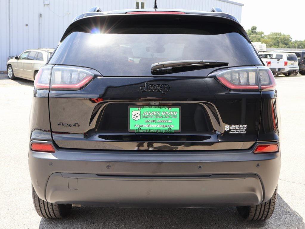 used 2023 Jeep Cherokee car, priced at $22,694
