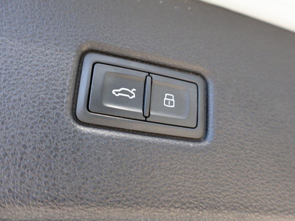 used 2022 Audi SQ5 car, priced at $31,599
