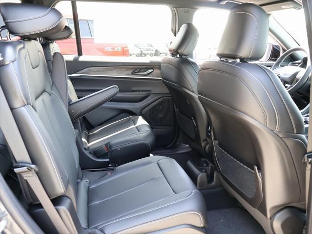 new 2025 Jeep Grand Cherokee L car, priced at $49,227