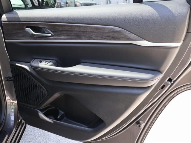 new 2025 Jeep Grand Cherokee L car, priced at $49,227