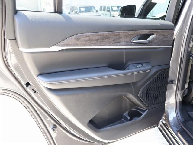 new 2025 Jeep Grand Cherokee L car, priced at $49,227