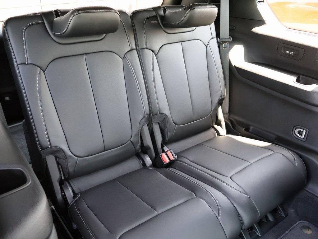 new 2025 Jeep Grand Cherokee L car, priced at $44,727