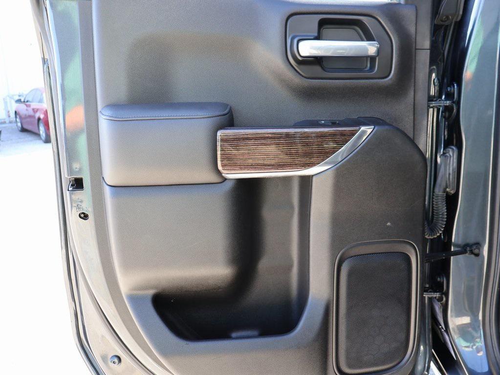 used 2022 GMC Sierra 1500 car, priced at $27,199