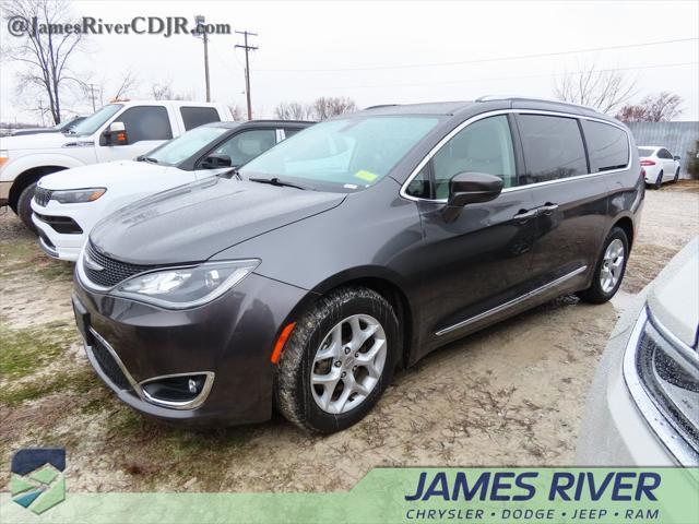 used 2018 Chrysler Pacifica car, priced at $15,775