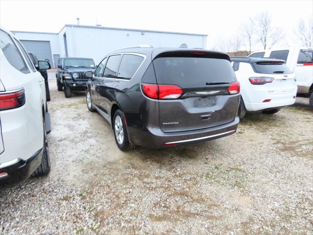 used 2018 Chrysler Pacifica car, priced at $15,775