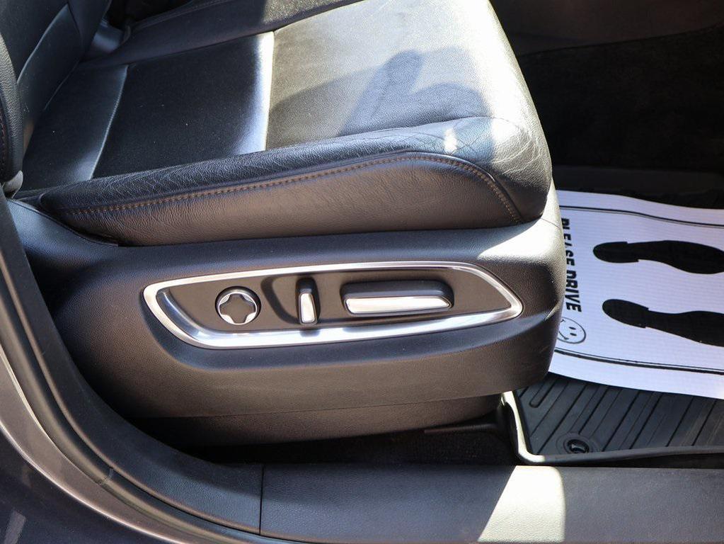 used 2020 Acura MDX car, priced at $24,999