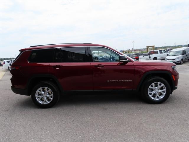 new 2023 Jeep Grand Cherokee L car, priced at $48,696