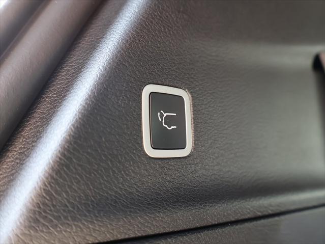 new 2025 Chrysler Pacifica car, priced at $39,252