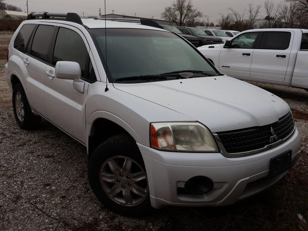 used 2011 Mitsubishi Endeavor car, priced at $5,200