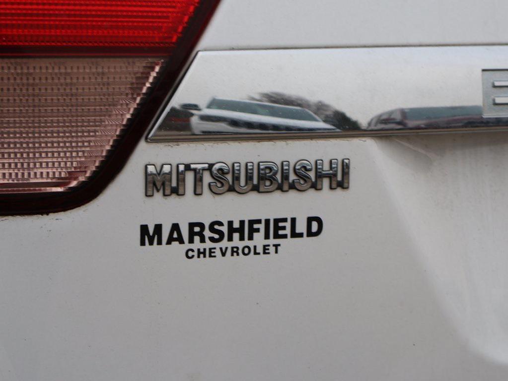 used 2011 Mitsubishi Endeavor car, priced at $5,200