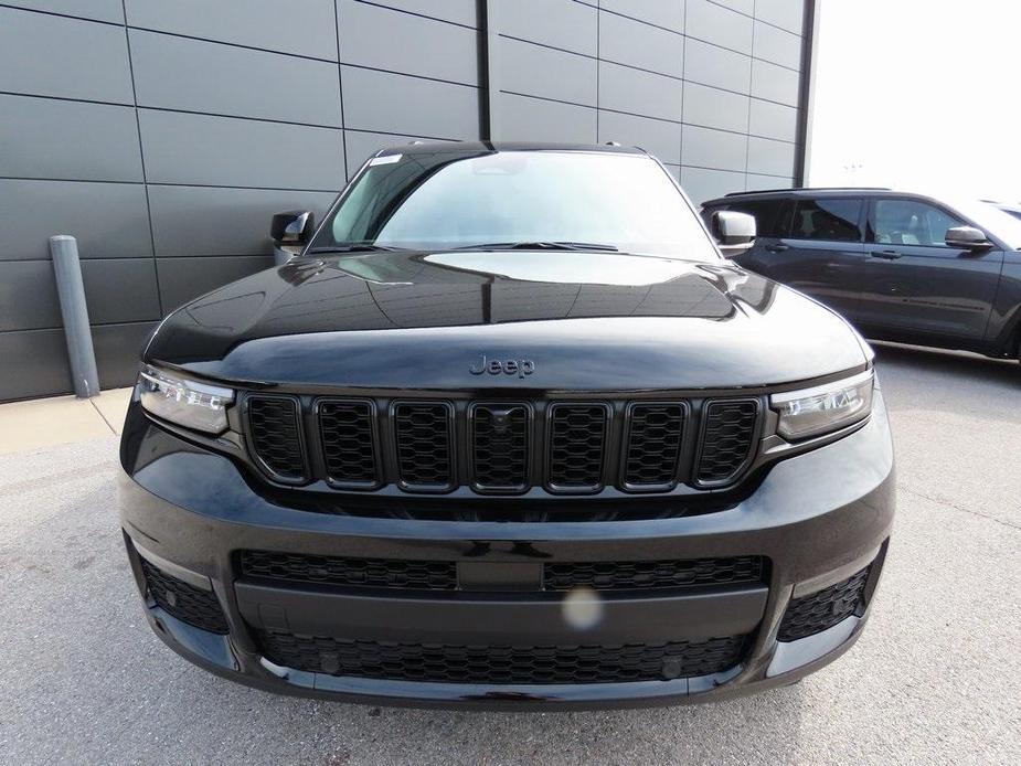 new 2024 Jeep Grand Cherokee L car, priced at $58,900