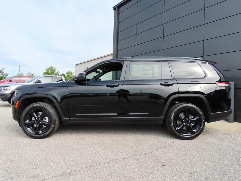 new 2024 Jeep Grand Cherokee L car, priced at $58,900