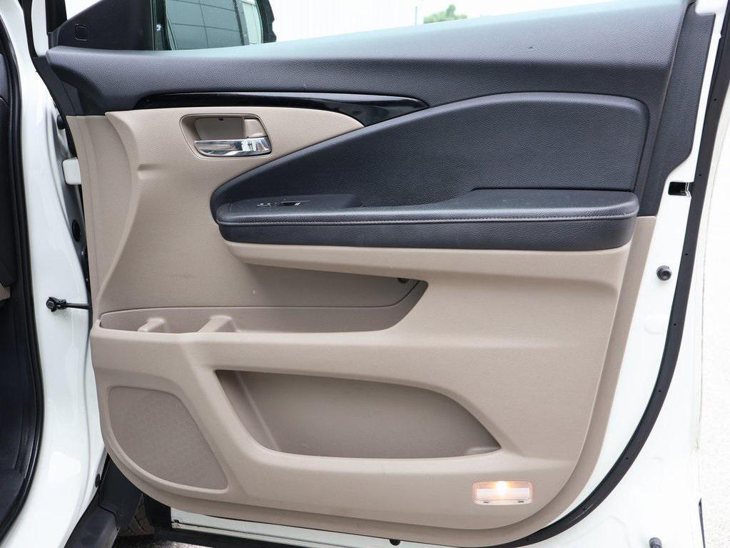 used 2019 Honda Ridgeline car, priced at $24,998
