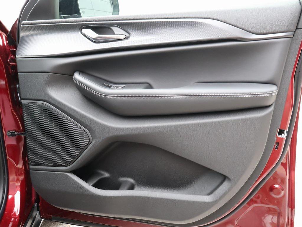 new 2025 Jeep Grand Cherokee L car, priced at $45,380