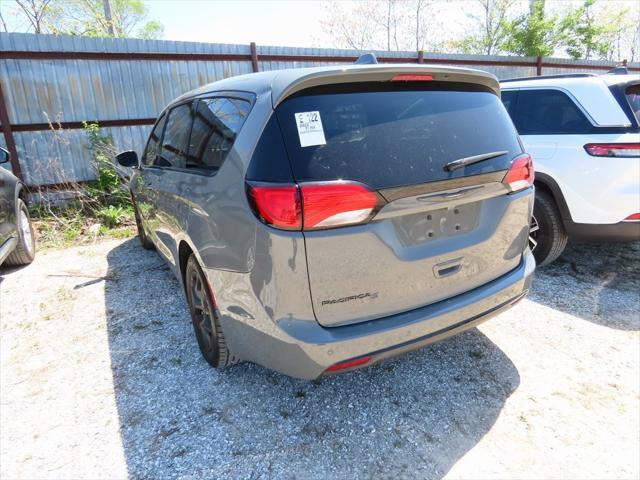 used 2020 Chrysler Pacifica car, priced at $19,999