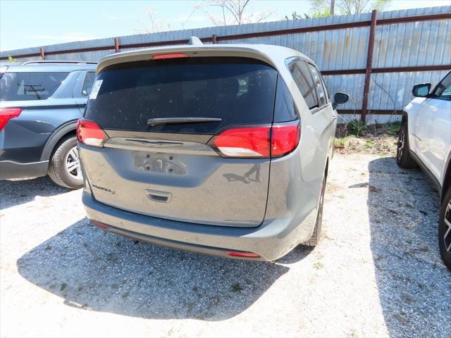 used 2020 Chrysler Pacifica car, priced at $19,999