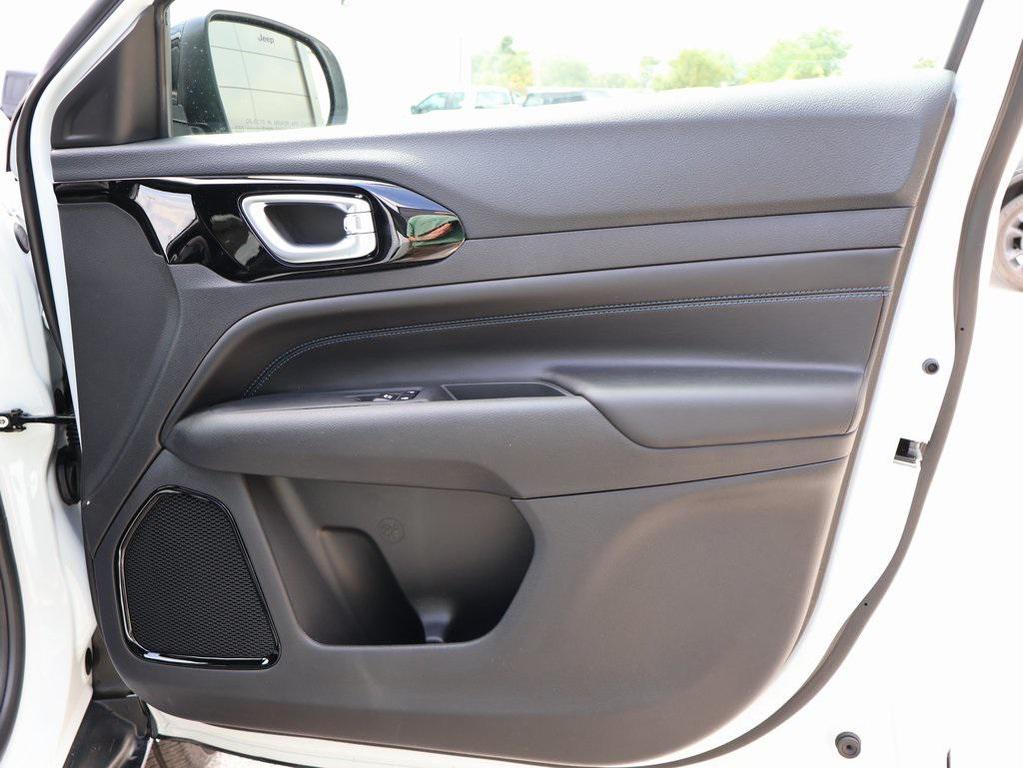 new 2026 Jeep Compass car, priced at $37,310