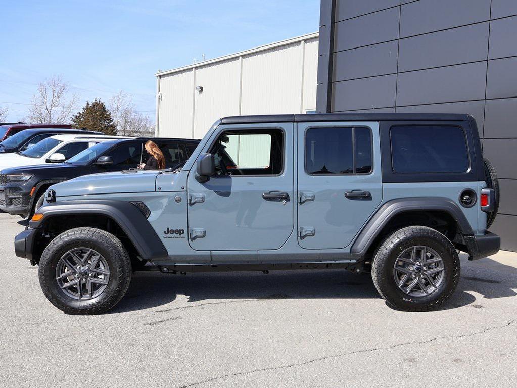 new 2025 Jeep Wrangler car, priced at $41,480