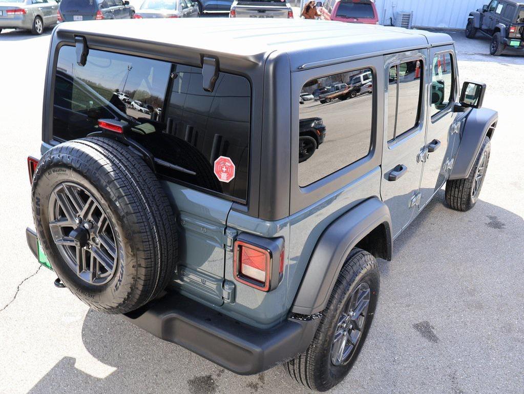 new 2025 Jeep Wrangler car, priced at $41,480