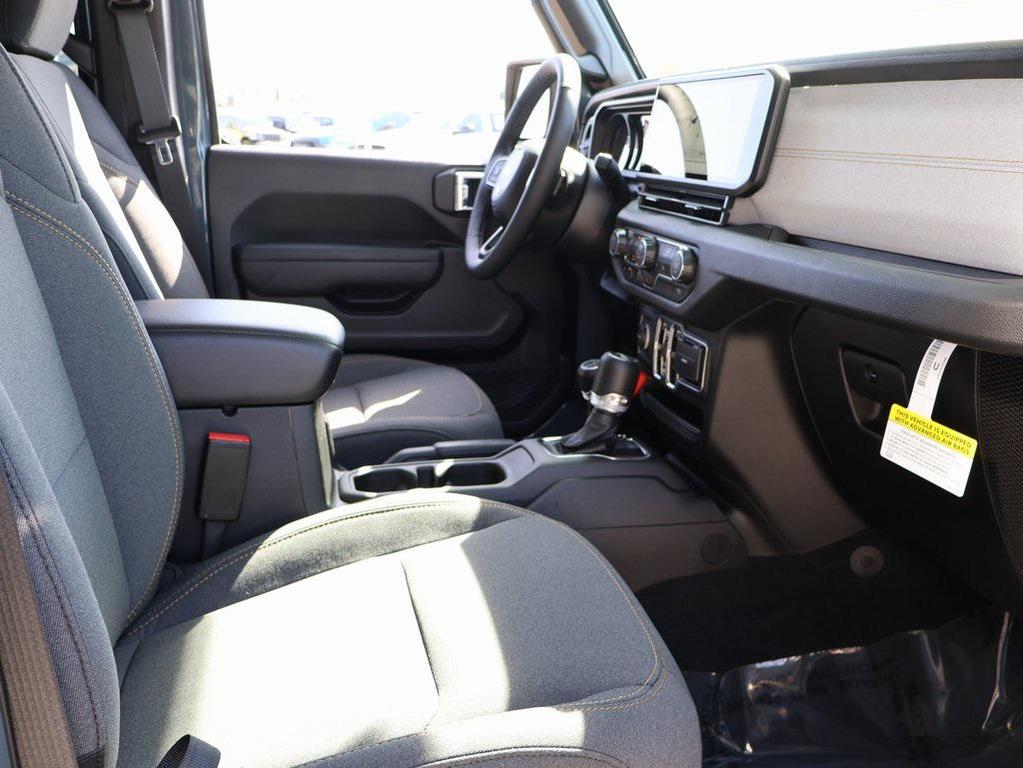 new 2025 Jeep Wrangler car, priced at $41,480