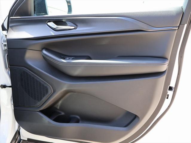 new 2025 Jeep Grand Cherokee L car, priced at $41,492