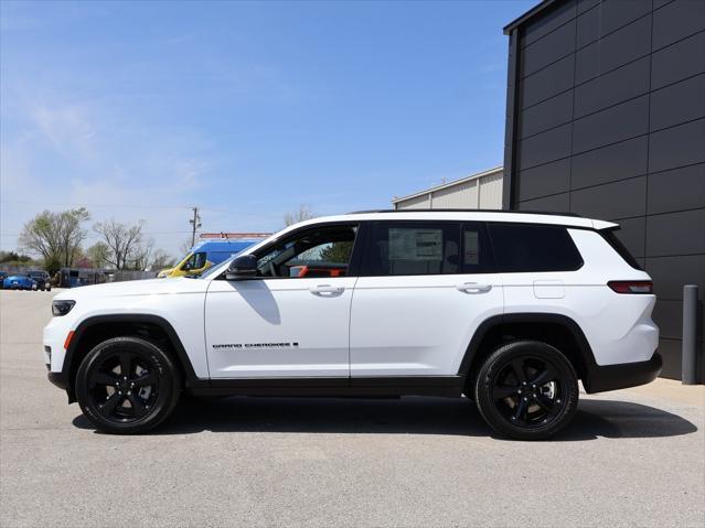 new 2025 Jeep Grand Cherokee L car, priced at $41,492