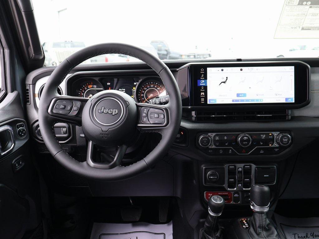 new 2025 Jeep Wrangler car, priced at $48,925