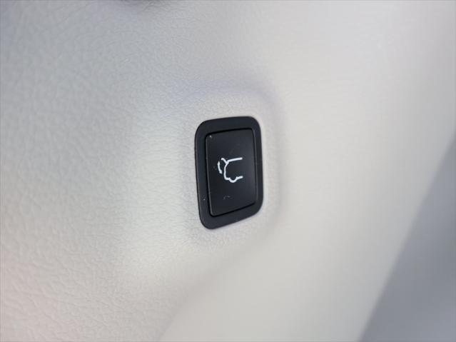 used 2022 Jeep Compass car, priced at $22,199