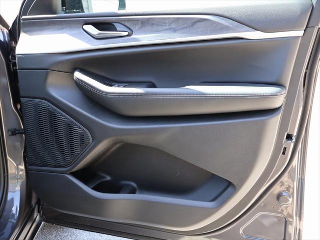 new 2025 Jeep Grand Cherokee L car, priced at $48,727
