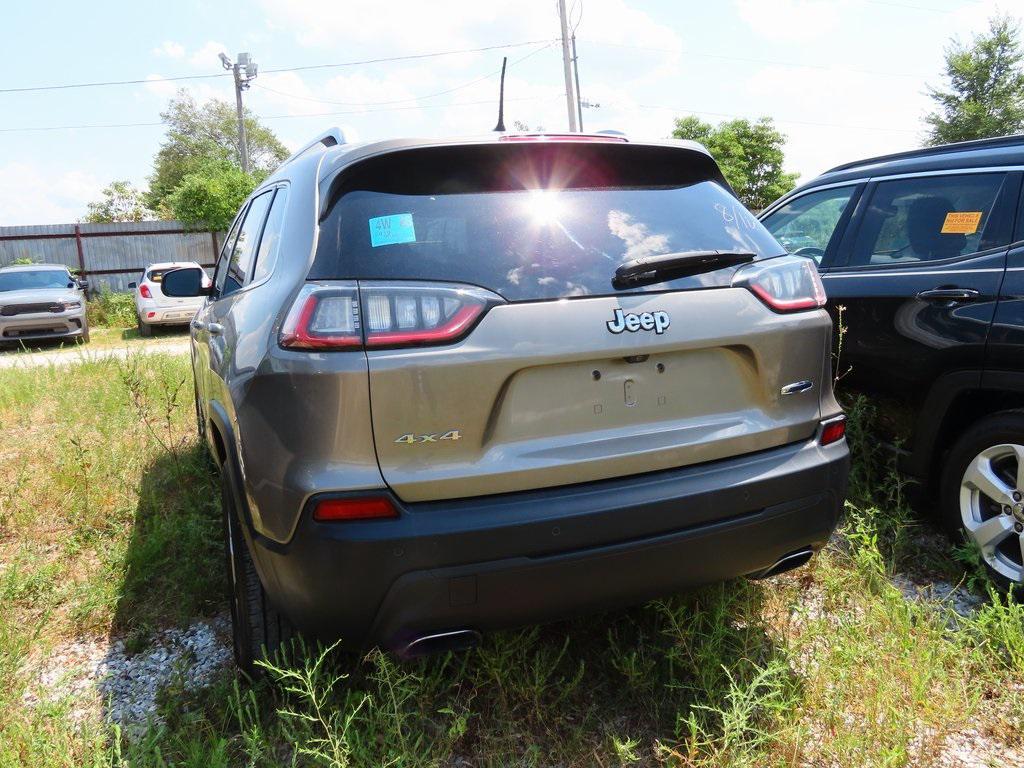 used 2019 Jeep Cherokee car, priced at $15,699
