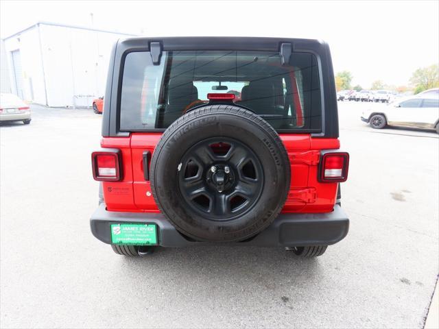 used 2022 Jeep Wrangler Unlimited car, priced at $31,618