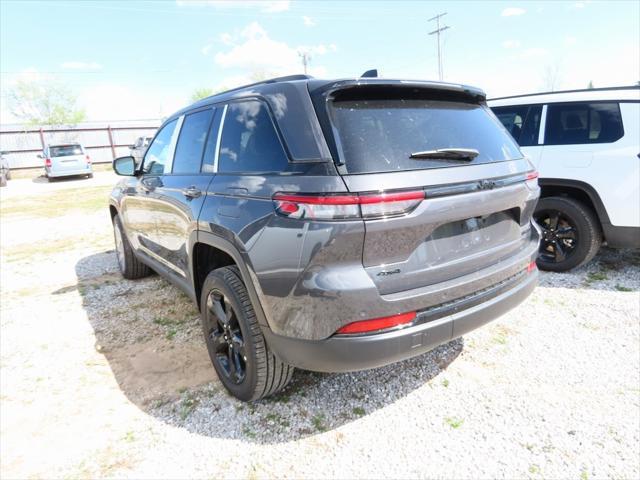 new 2025 Jeep Grand Cherokee car, priced at $46,690