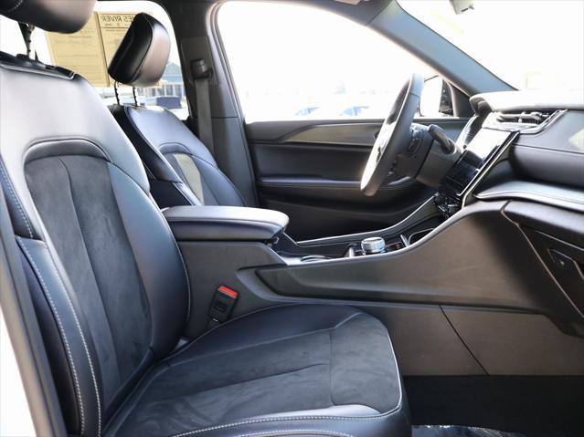 used 2024 Jeep Grand Cherokee car, priced at $34,999