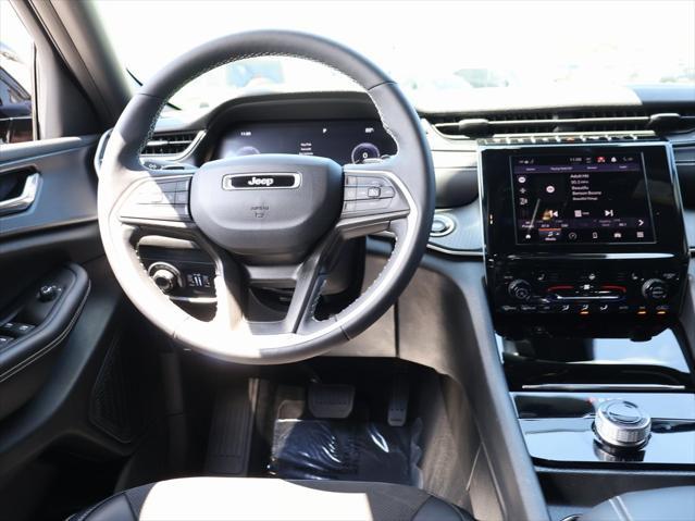 used 2024 Jeep Grand Cherokee car, priced at $34,999