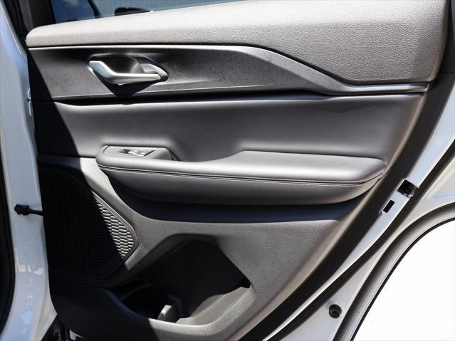 used 2024 Jeep Grand Cherokee car, priced at $34,999