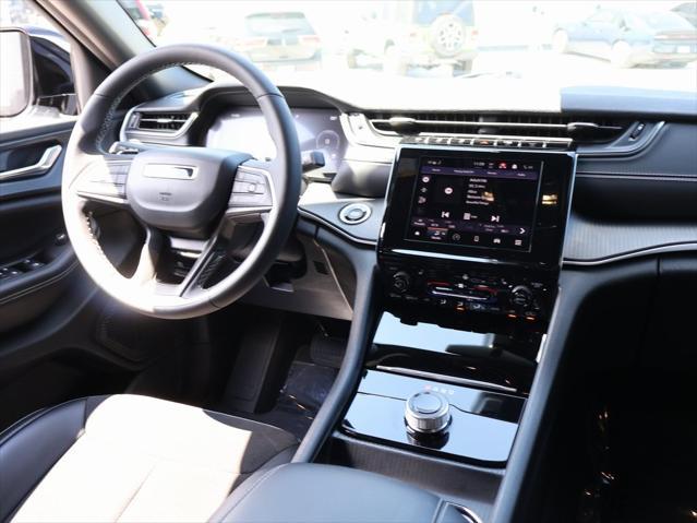 used 2024 Jeep Grand Cherokee car, priced at $34,999
