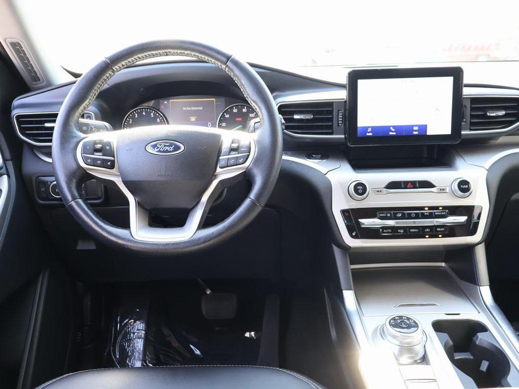 used 2022 Ford Explorer car, priced at $31,399