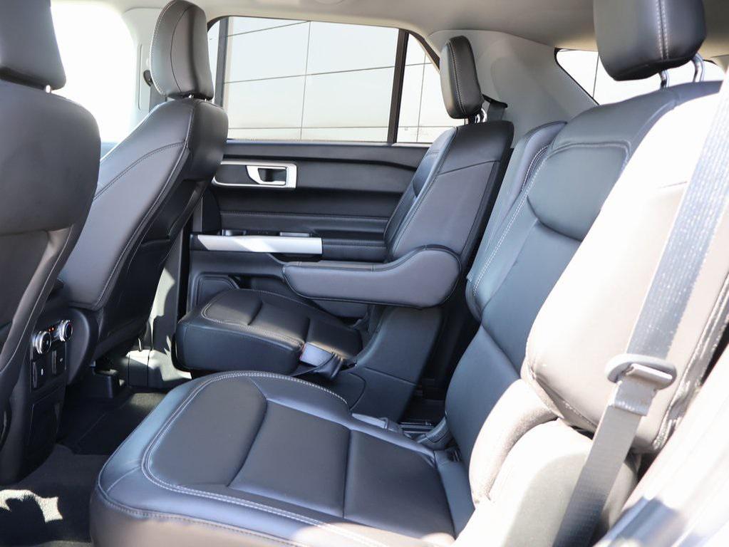 used 2022 Ford Explorer car, priced at $31,399