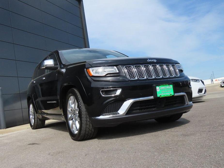 used 2016 Jeep Grand Cherokee car, priced at $15,299