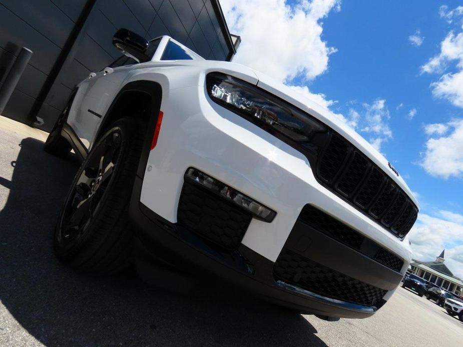 new 2024 Jeep Grand Cherokee L car, priced at $57,202