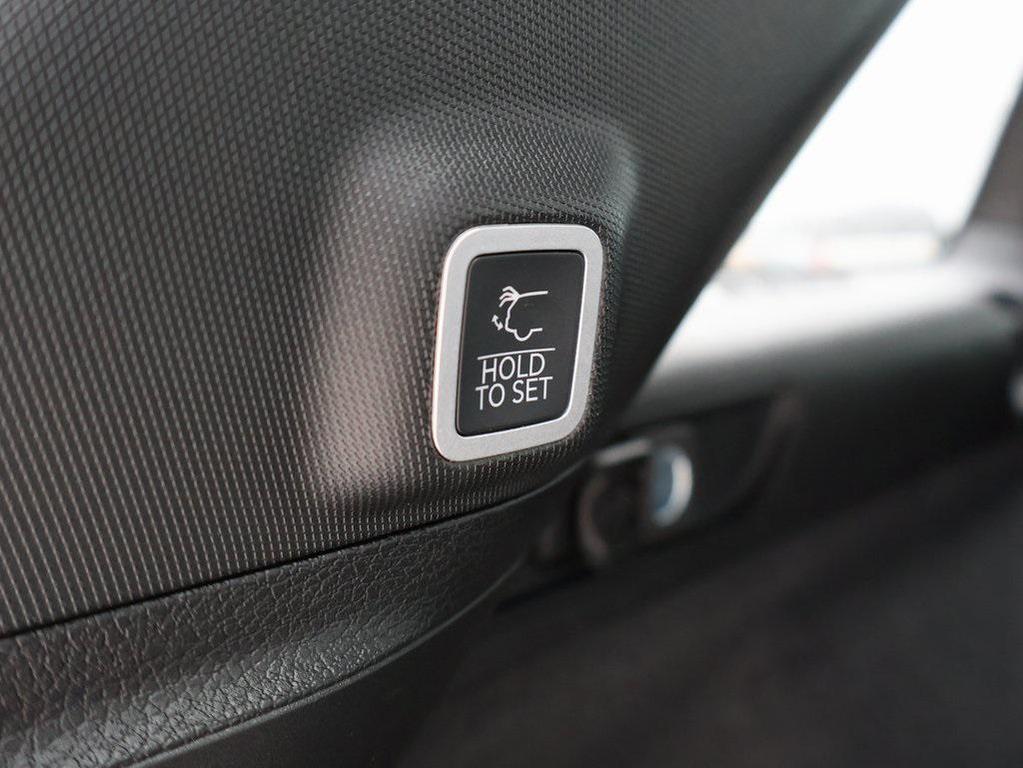 new 2025 Jeep Grand Cherokee car, priced at $62,702