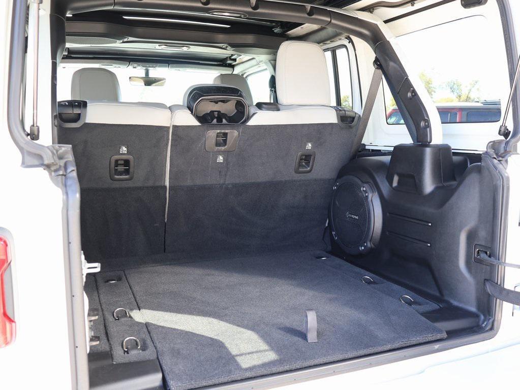 used 2021 Jeep Wrangler Unlimited car, priced at $33,999