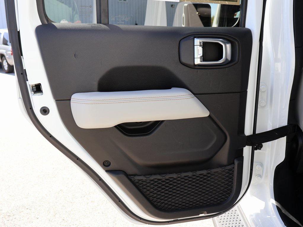 used 2021 Jeep Wrangler Unlimited car, priced at $33,999